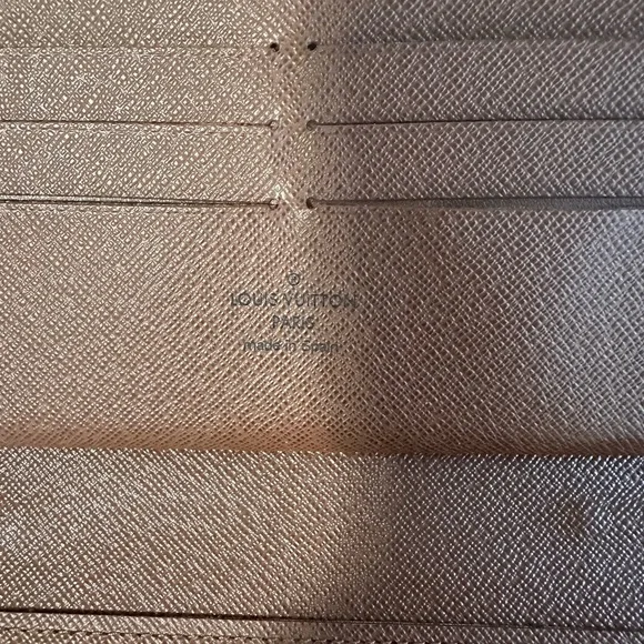 Louis Vuitton Monogram Zippy Organizer Wallet - Picture 6 of 15